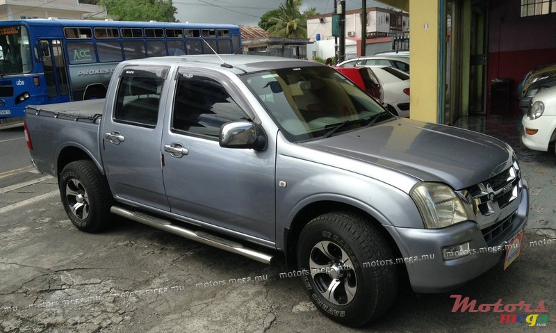 2006' Isuzu D-Max photo #4