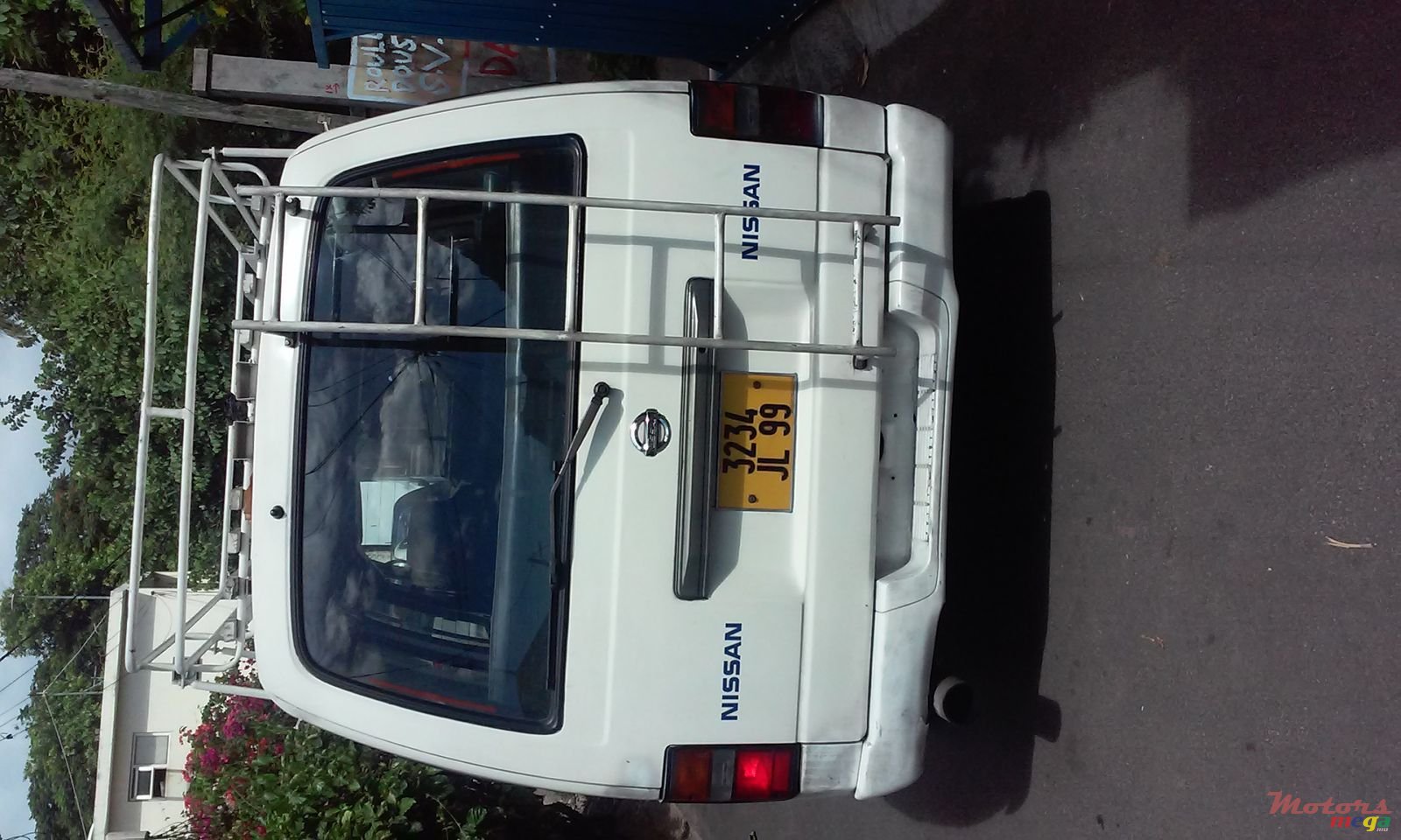 1999' Nissan Urvan photo #7