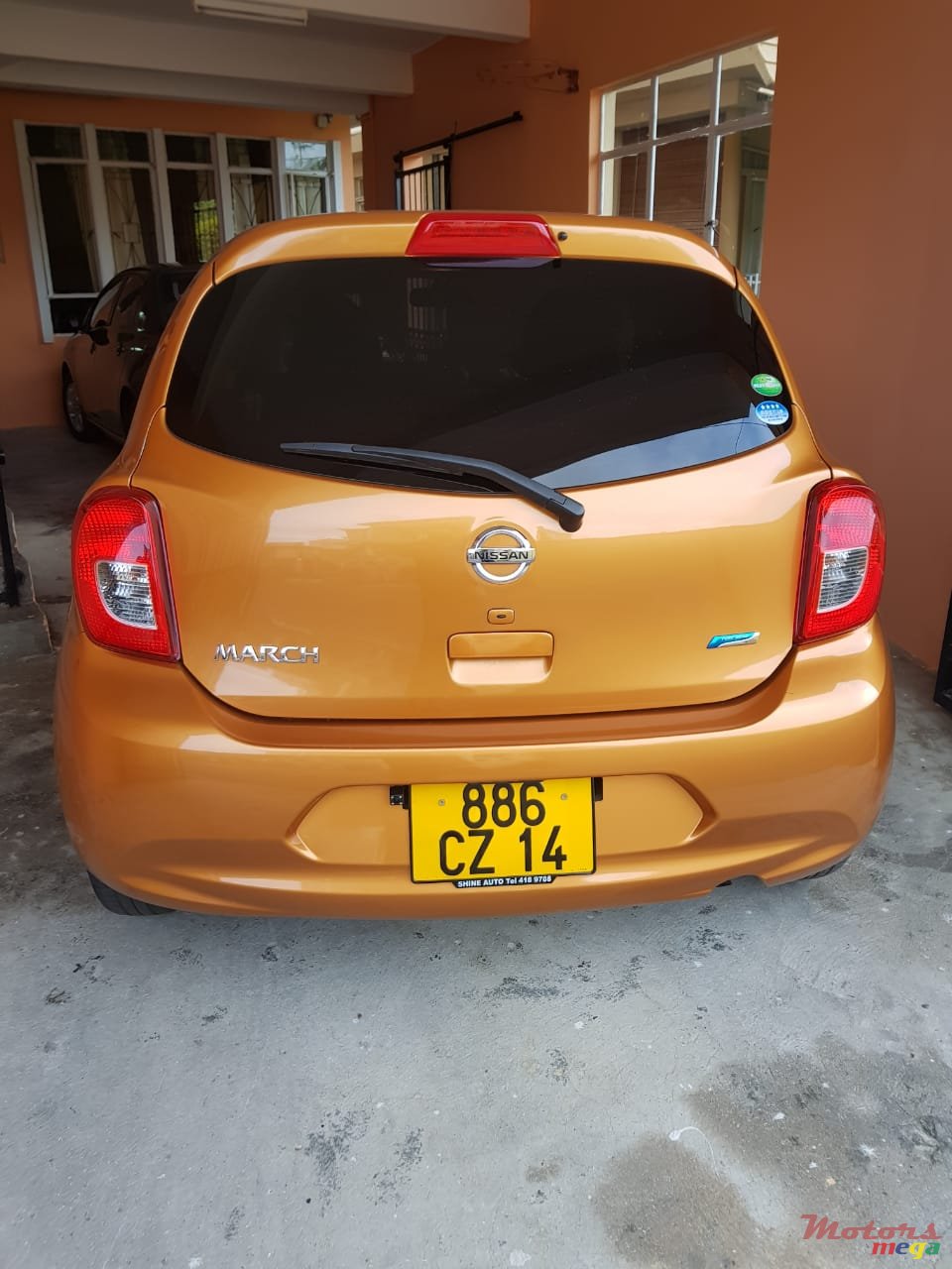 2014' Nissan March photo #1