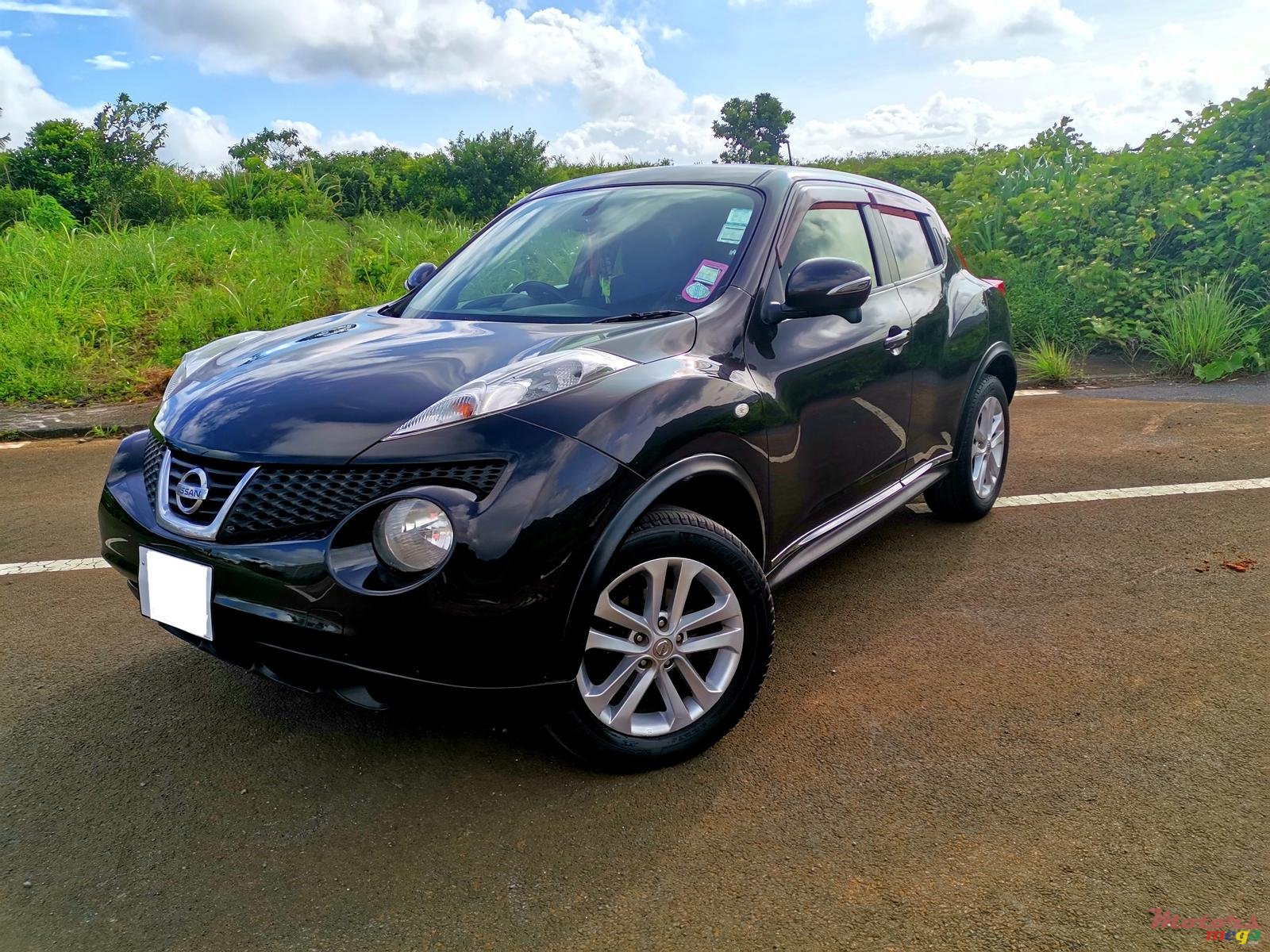 2012' Nissan Juke AUTOMATIC photo #4