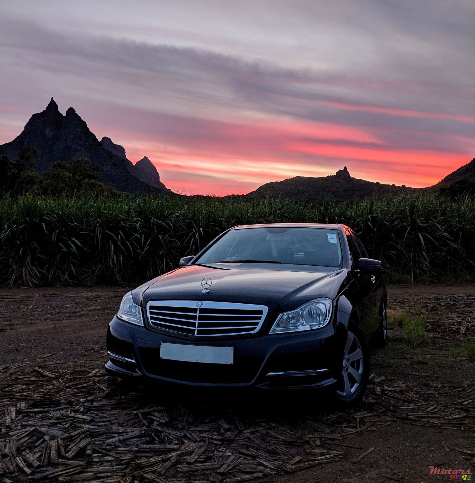 2014' Mercedes-Benz C-Class photo #1