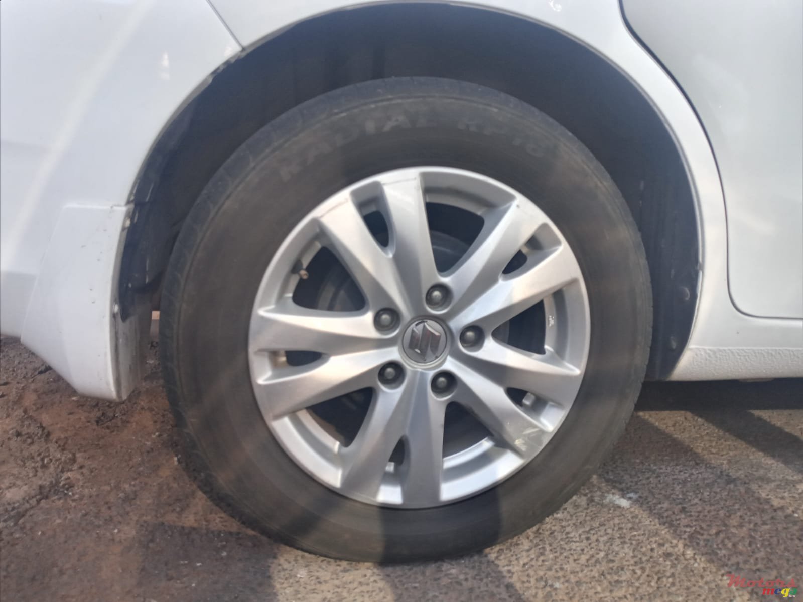 2017' Suzuki photo #4