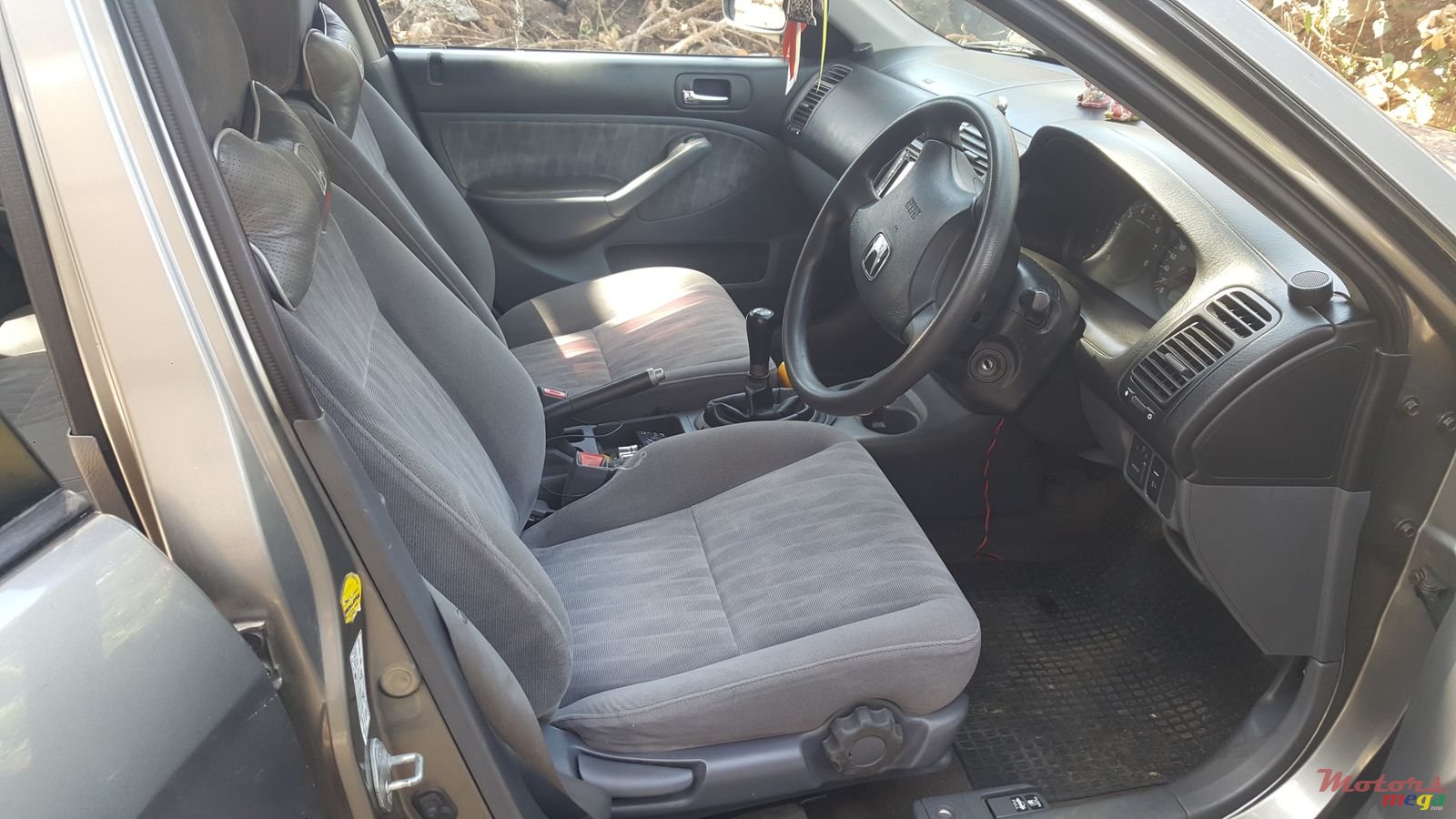 2004' Honda Civic photo #1