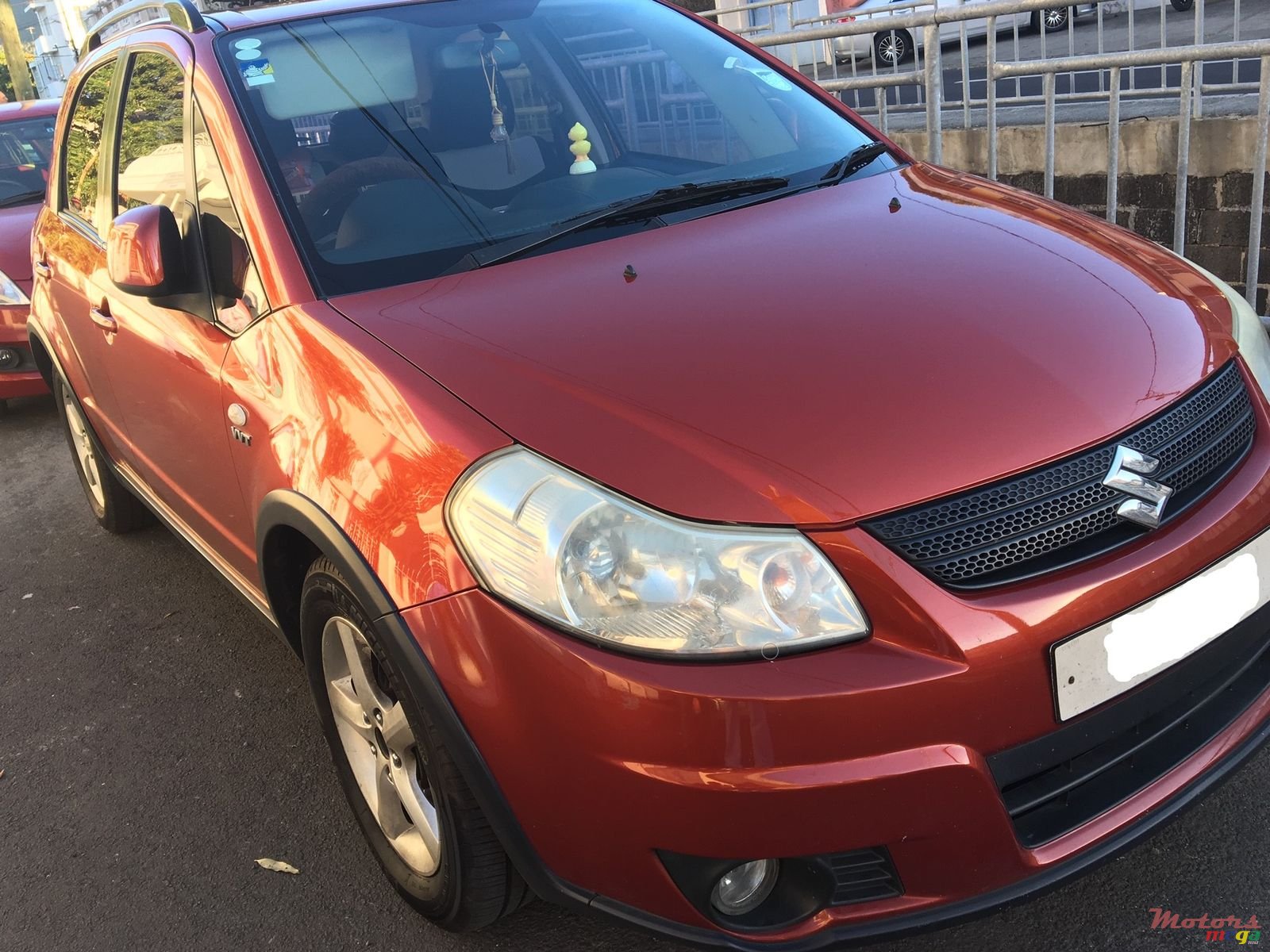 2009' Suzuki SX4 photo #1