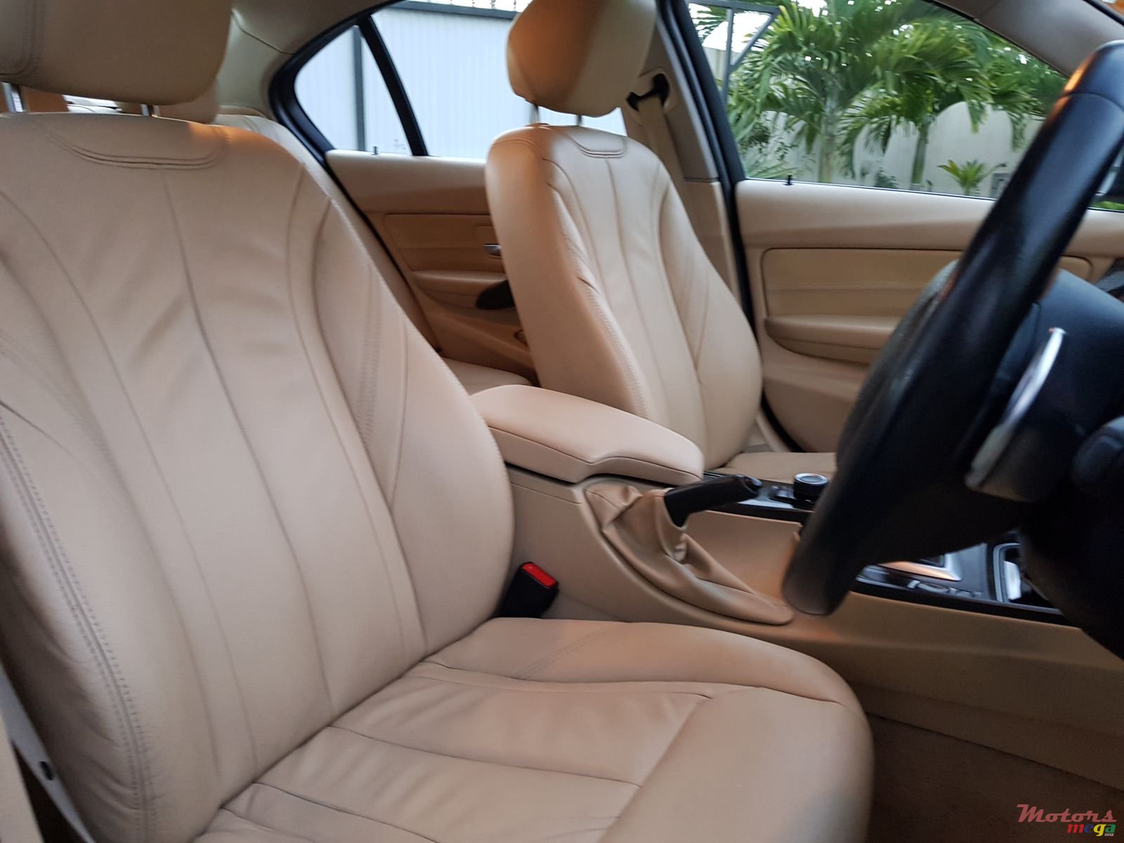 2013' BMW 320 Automatic photo #4