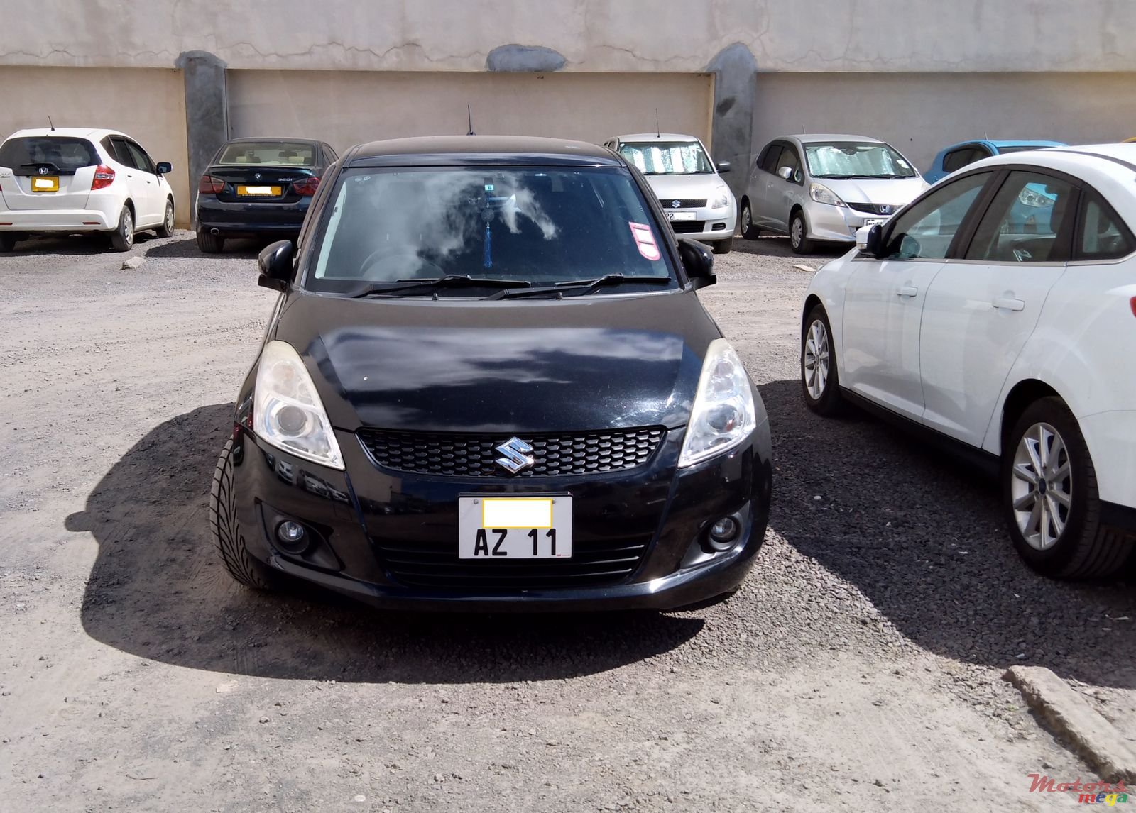 2011' Suzuki Swift photo #4