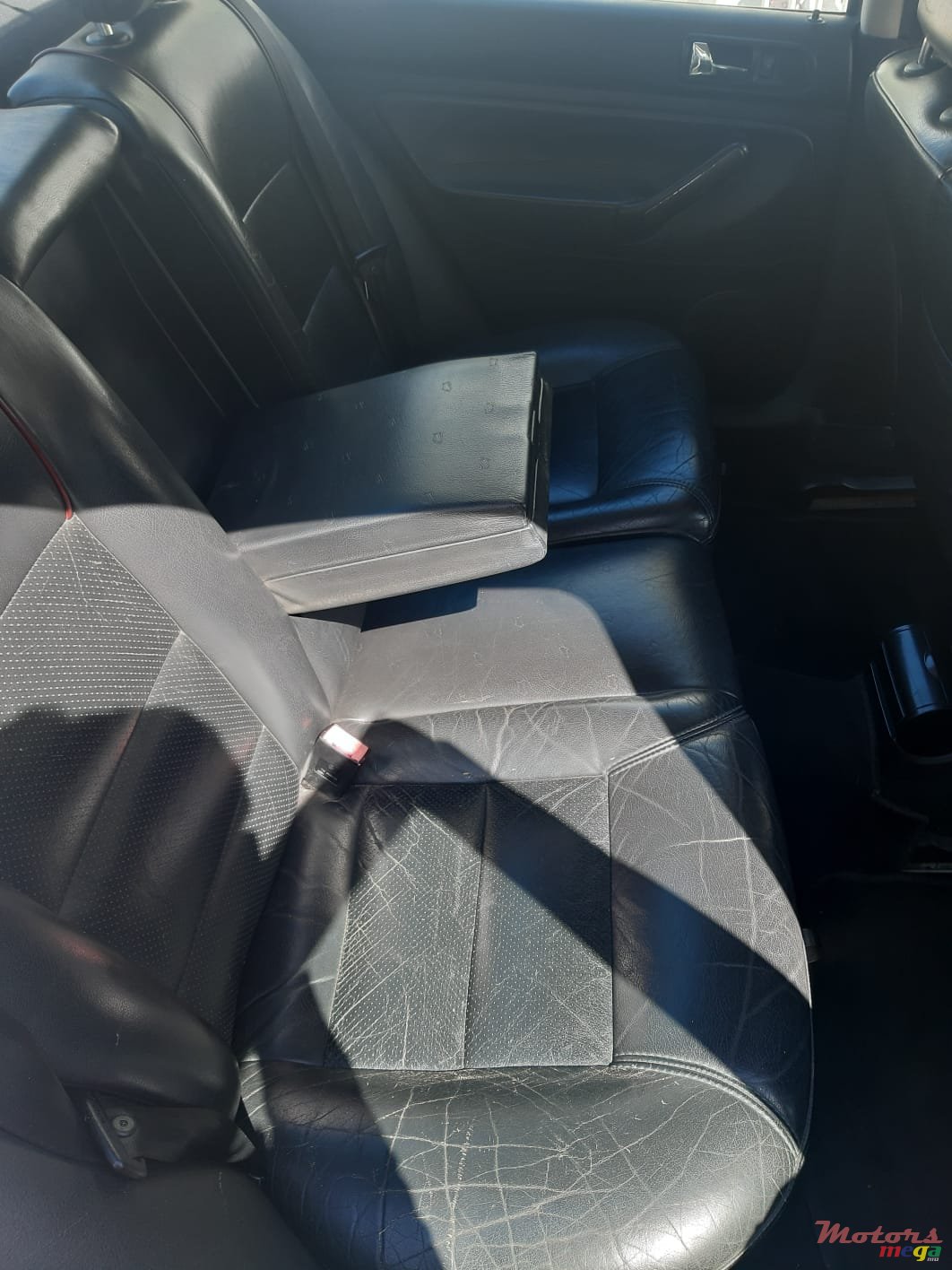 2002' Volkswagen Bora photo #4