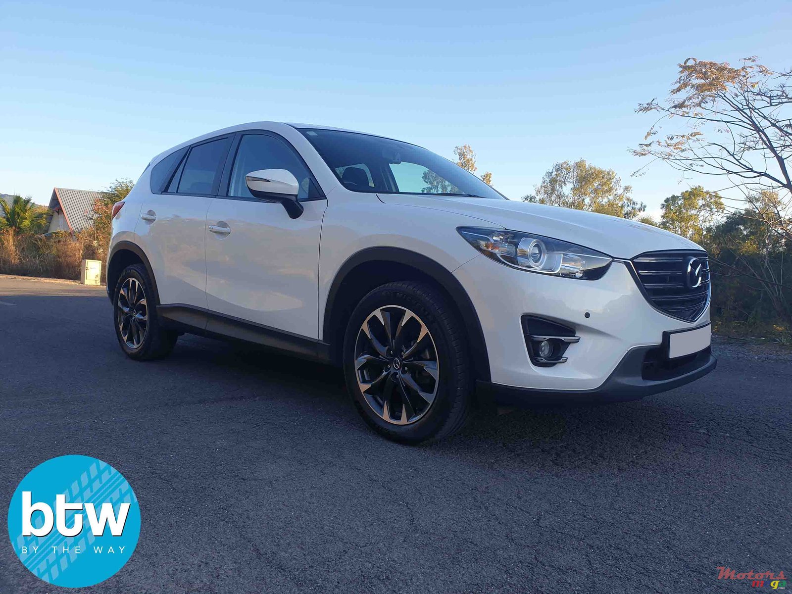 2016' Mazda CX-5 (KS76) photo #1