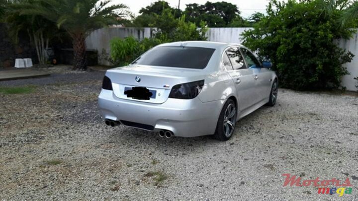 2004' BMW 5 Series photo #4