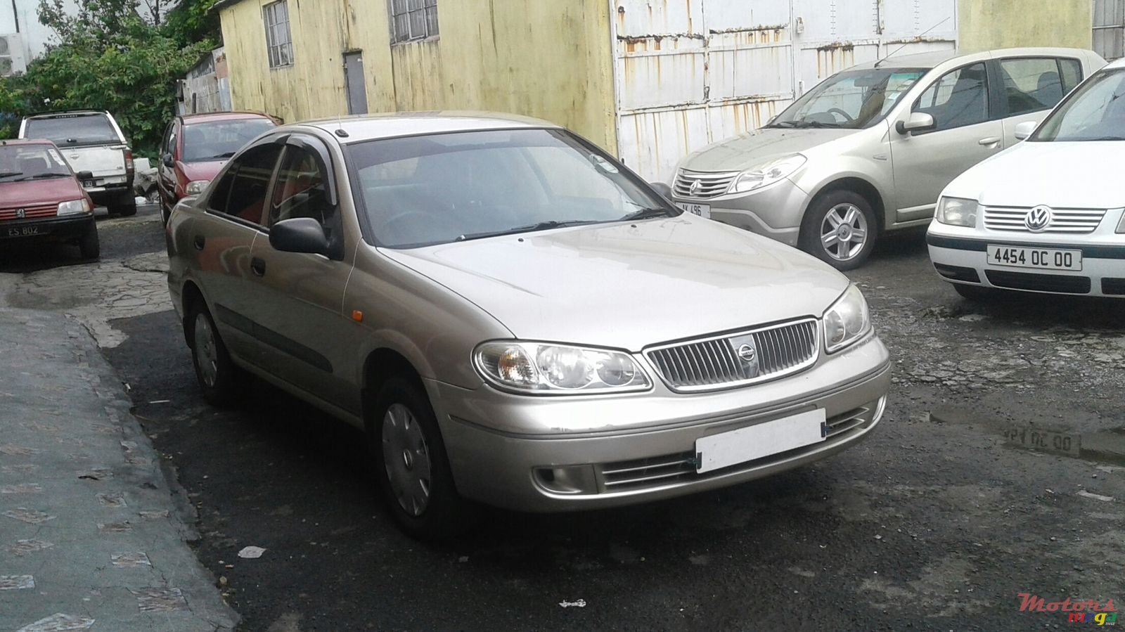 2005' Nissan Sunny N17 photo #1