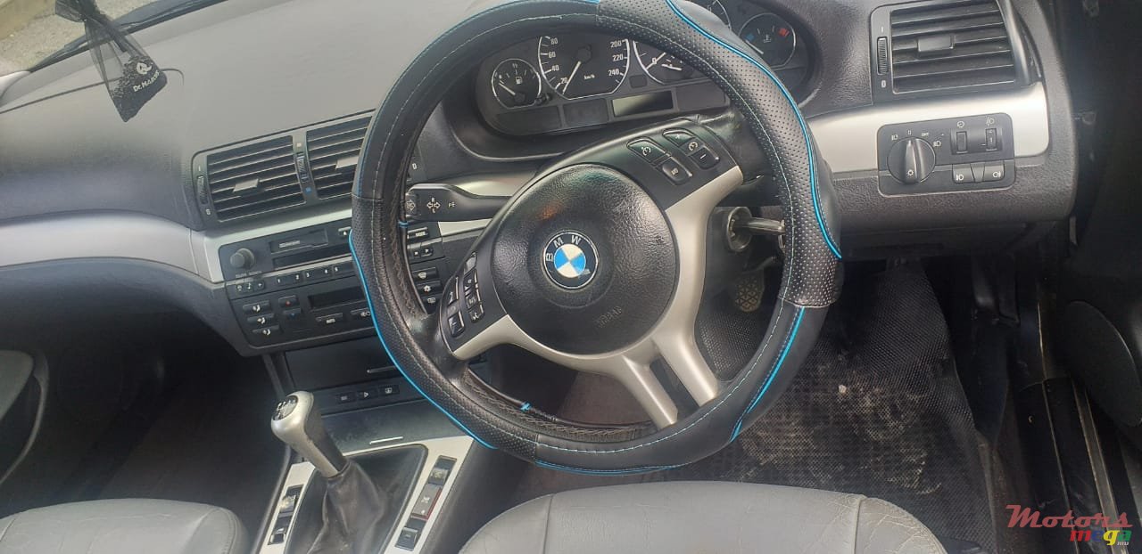 2003' BMW 318 318i photo #6