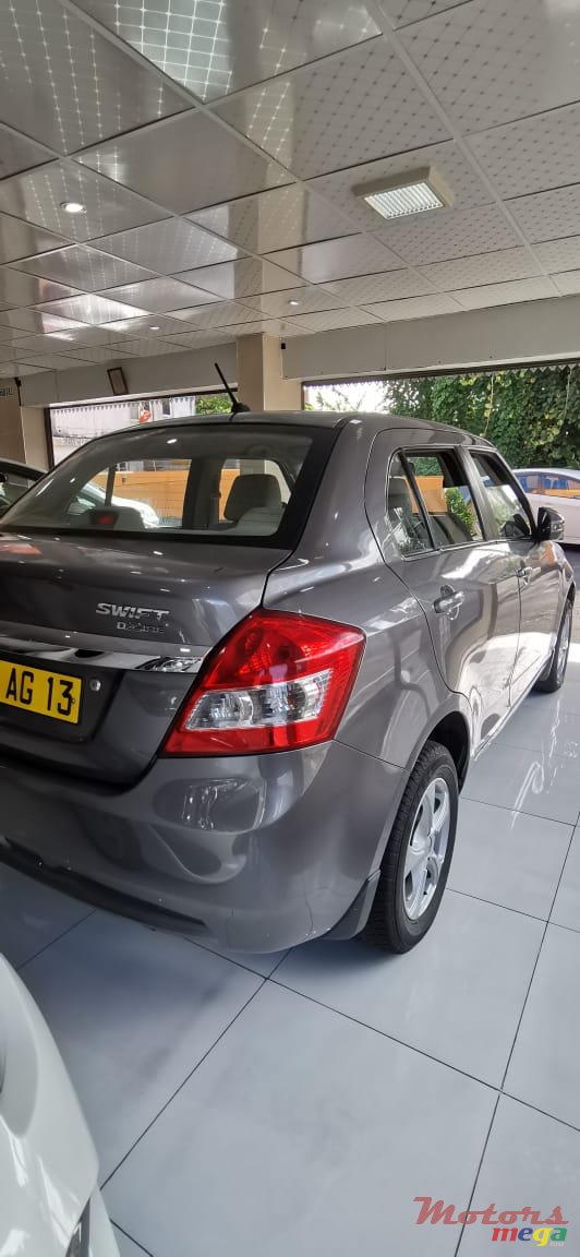 2013' Suzuki Swift Dzire photo #7