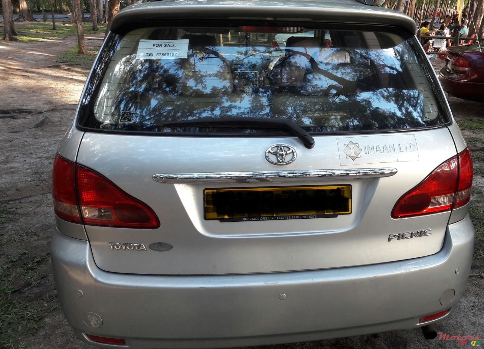 2003' Toyota Picnic photo #3