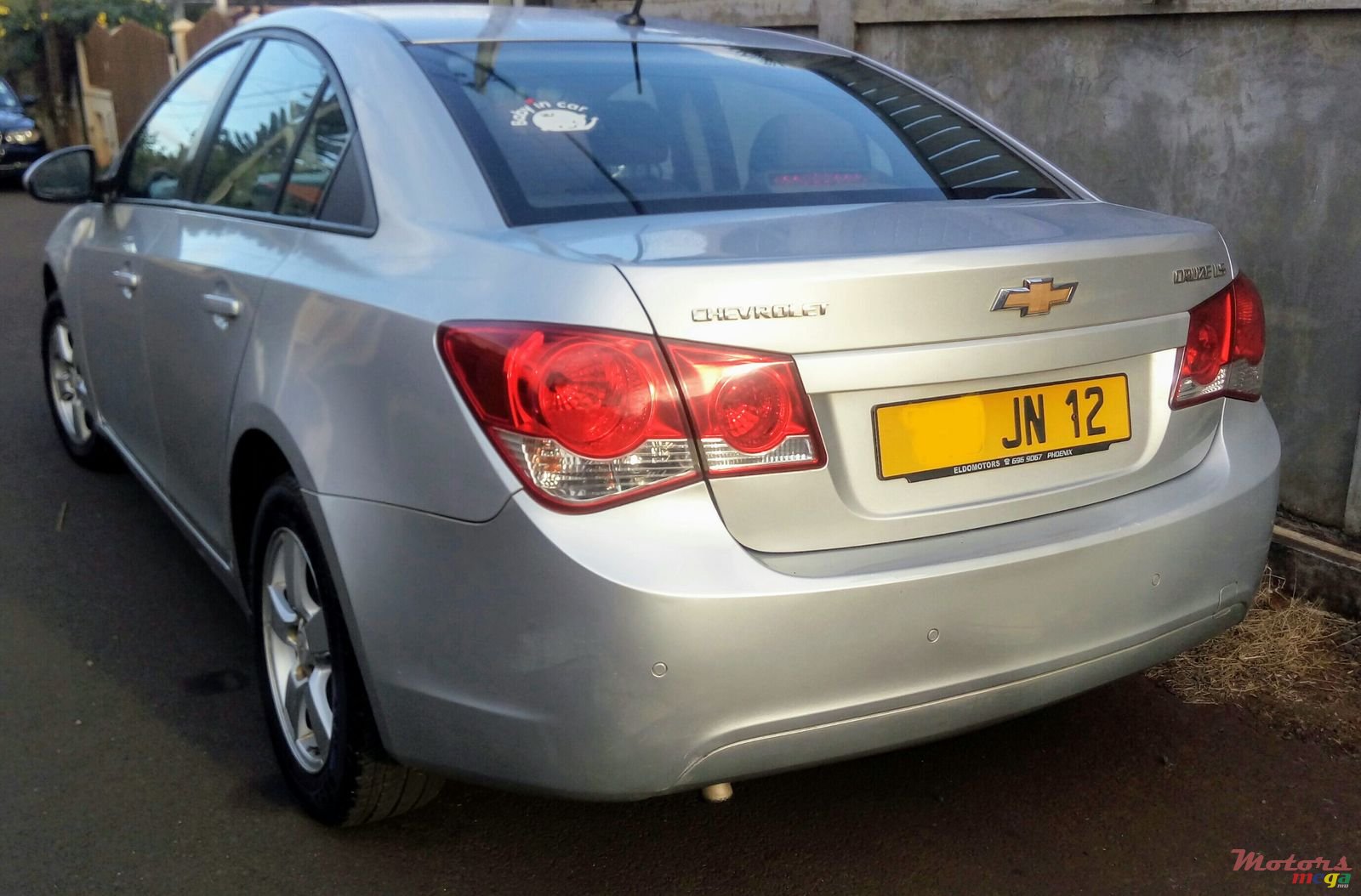 2012' Chevrolet Chevy photo #2