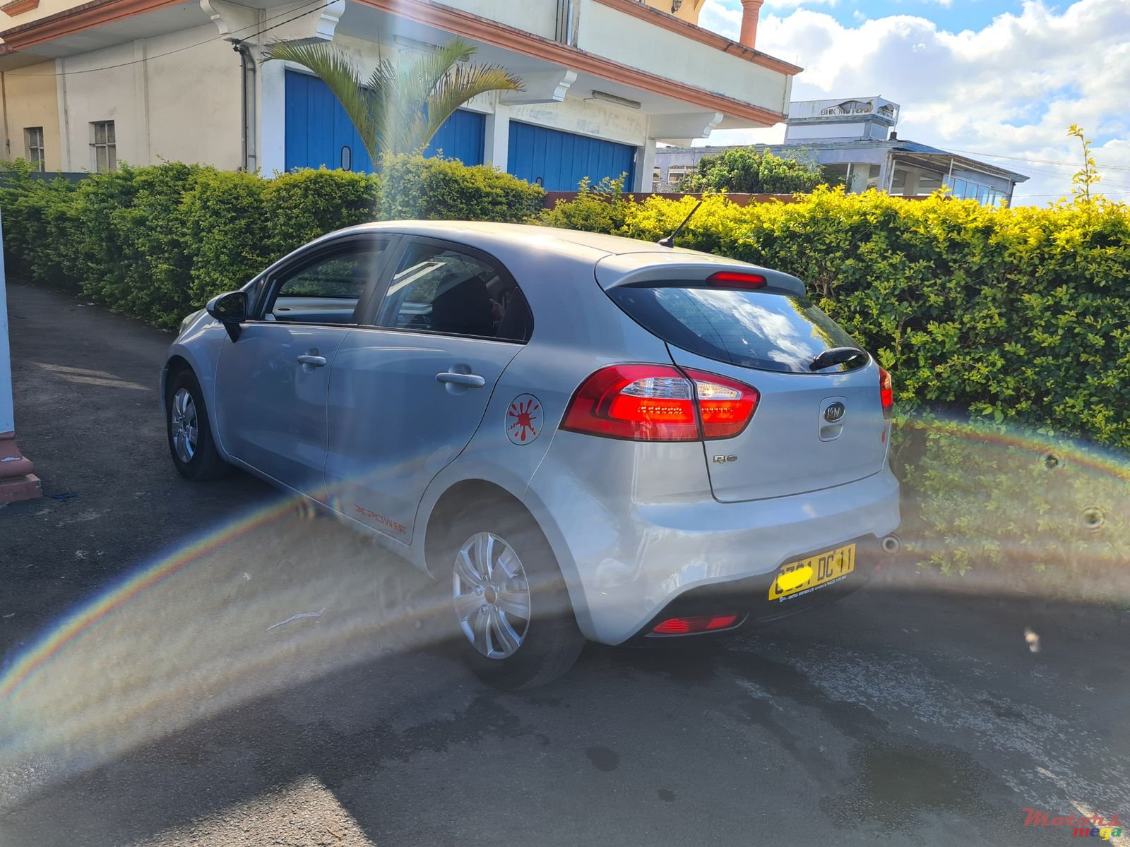 2011' Kia Rio Hatchback photo #2