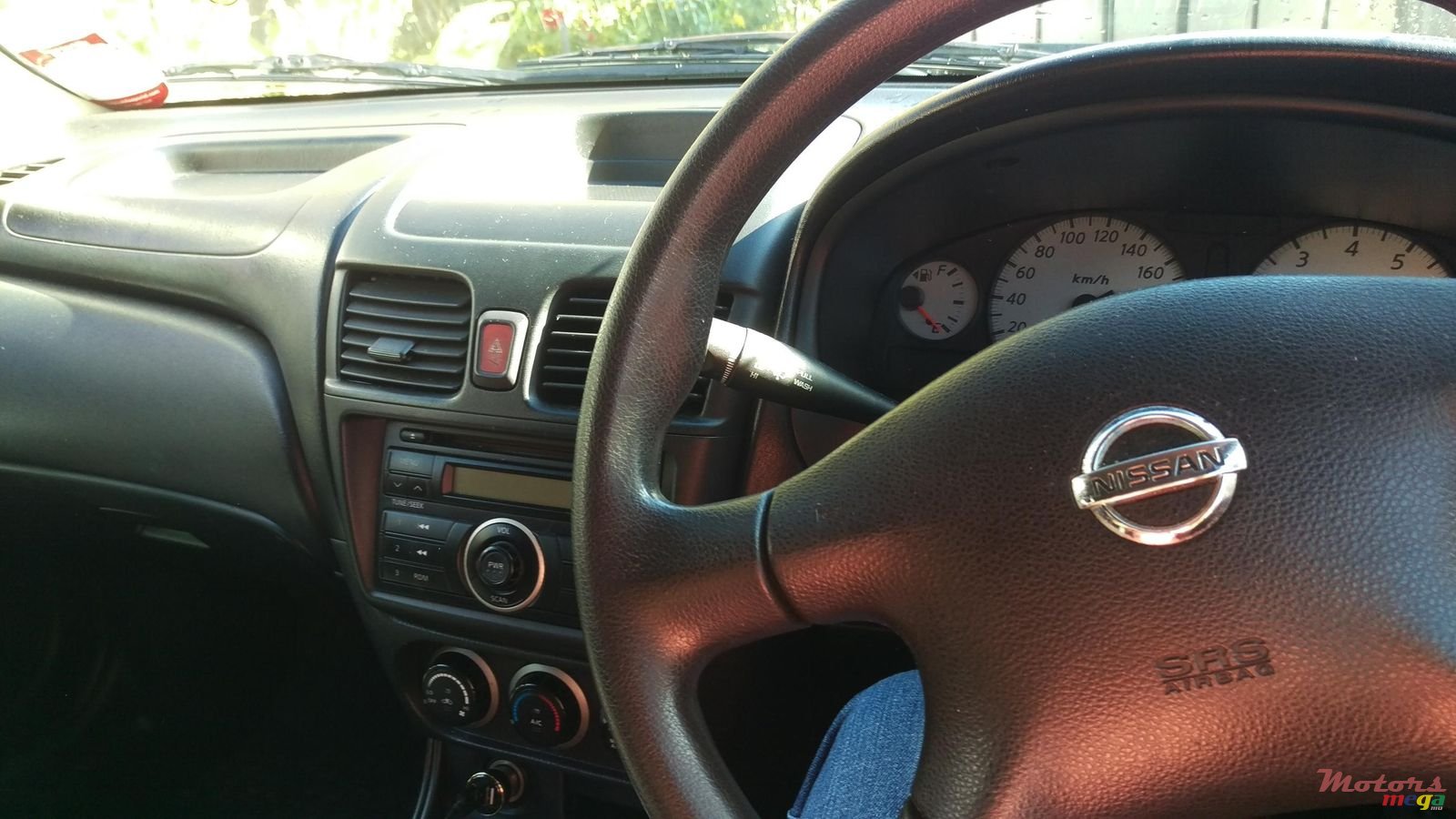 2010' Nissan Almera photo #3