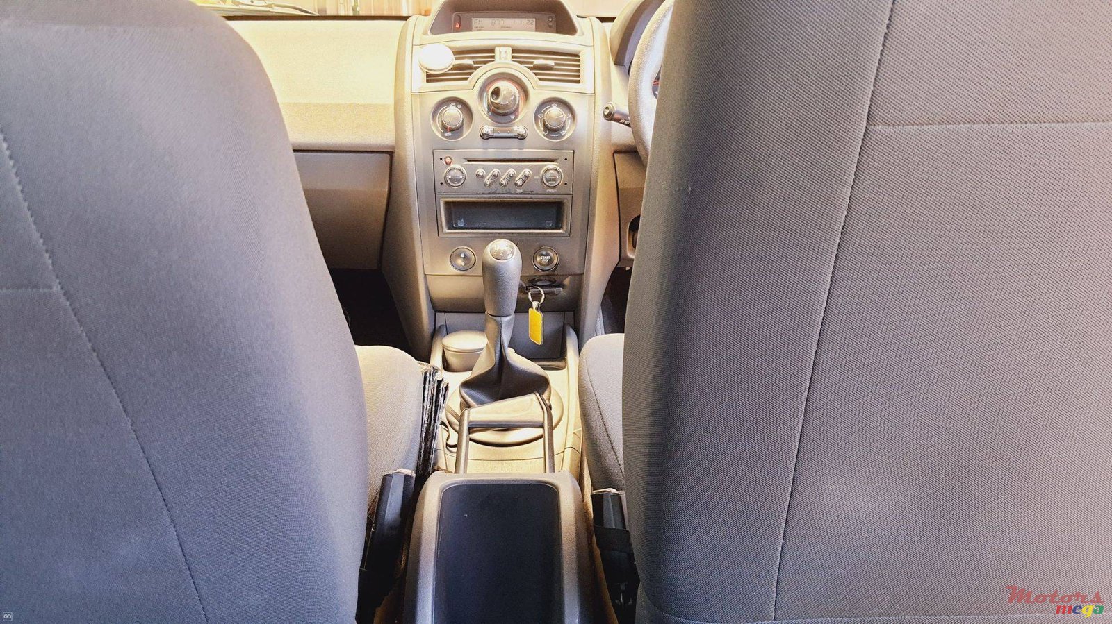 2006' Renault Megane photo #5