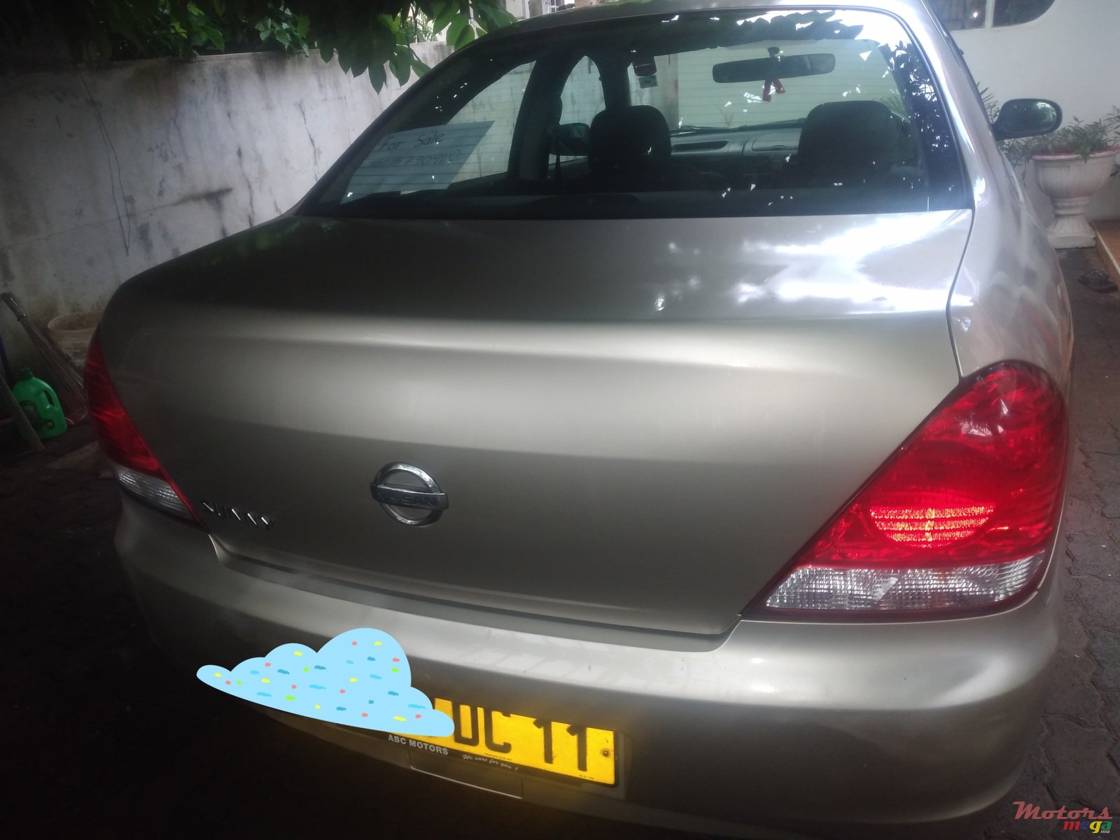 2011' Nissan Sunny N17 photo #2