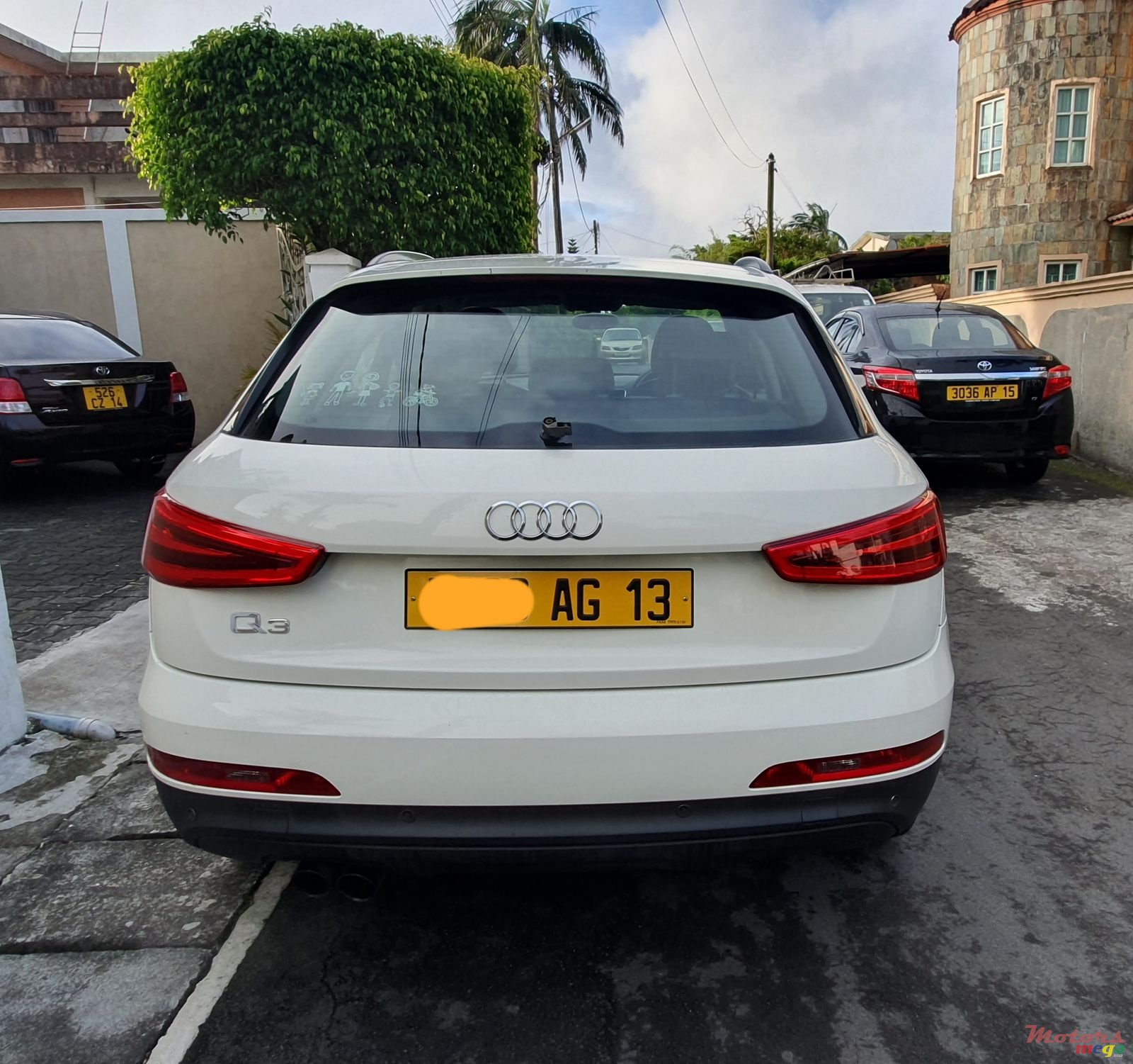 2013' Audi Q3 photo #2