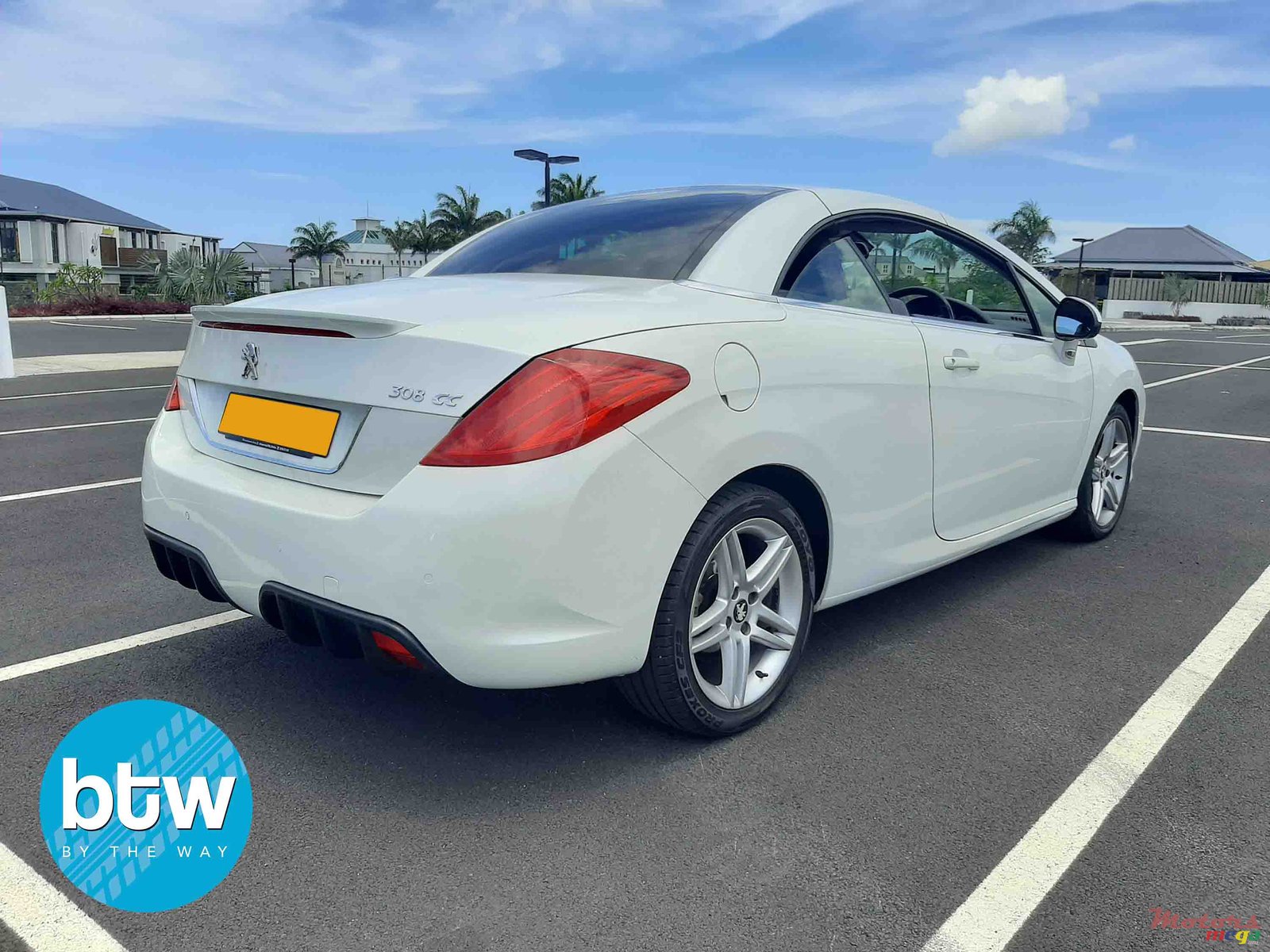 2013' Peugeot 308 photo #4
