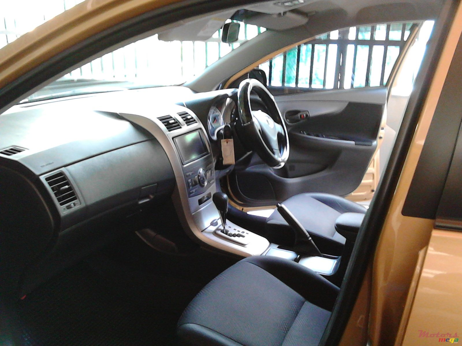 2012' Toyota F photo #2