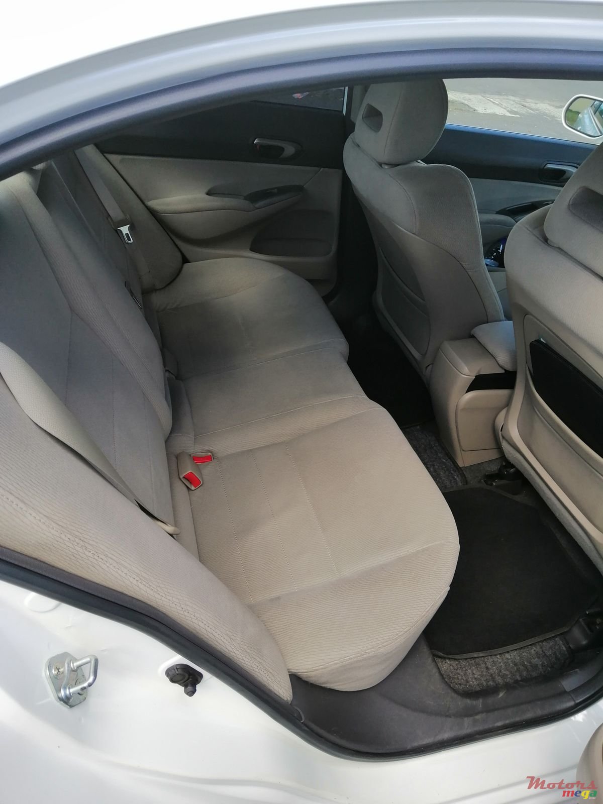 2010' Honda Civic photo #3