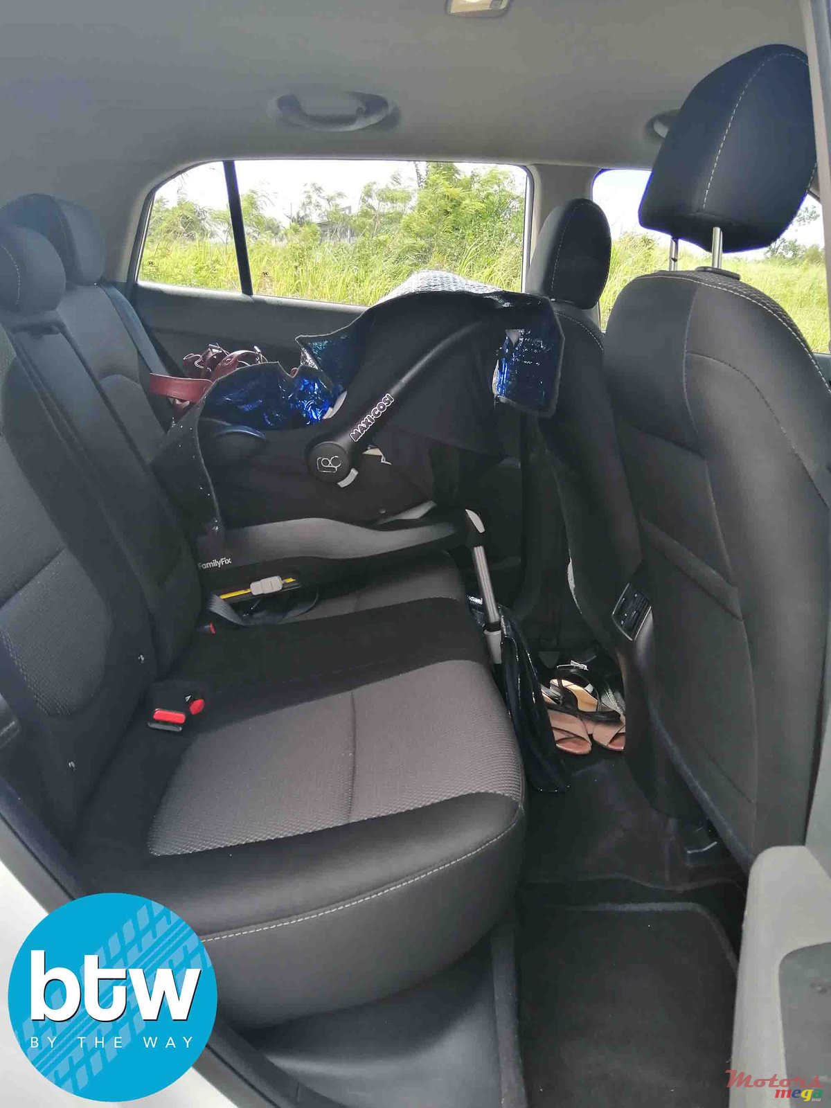 2016' Hyundai photo #4