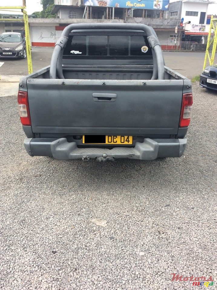 2004' Isuzu KB Series KB250 photo #5