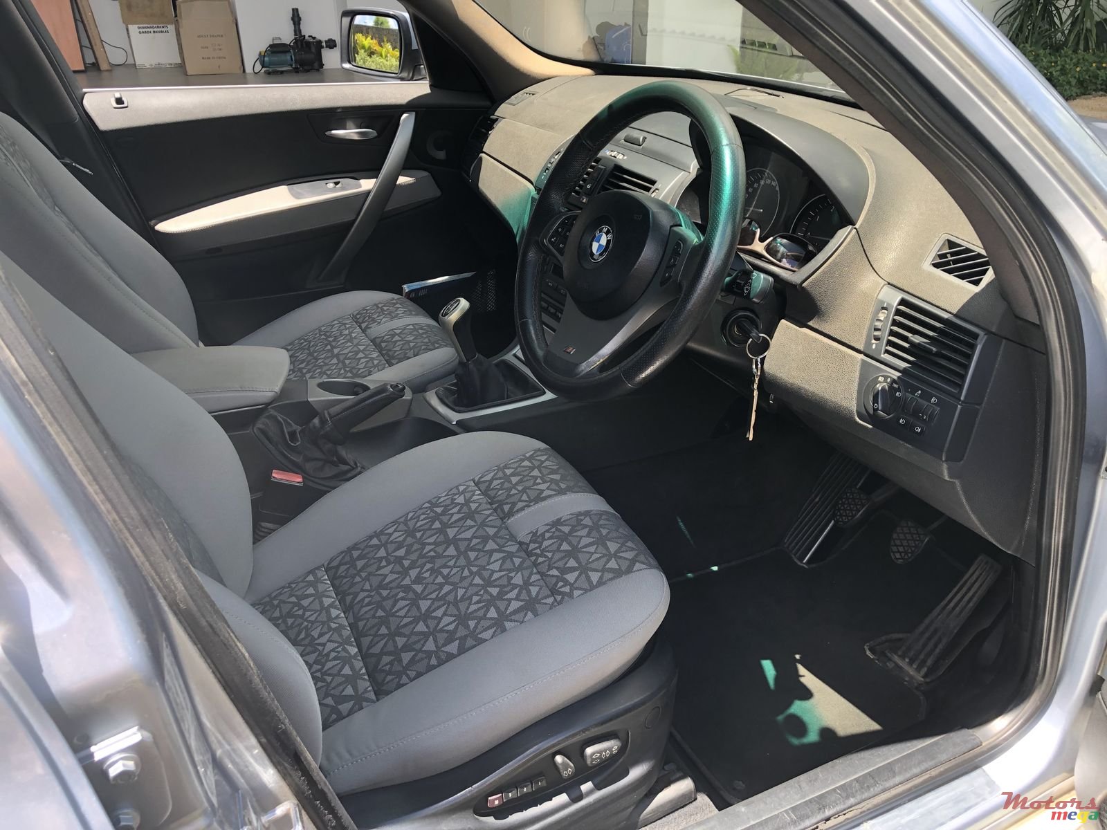 2005' BMW X3 2.0 d Pack M photo #5