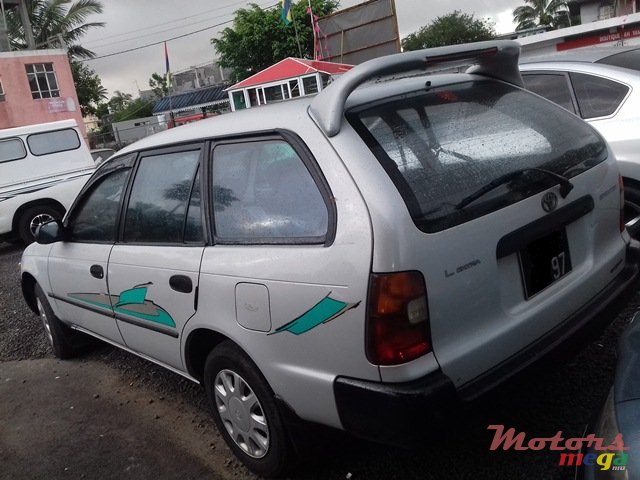 1997' Toyota Corolla photo #3