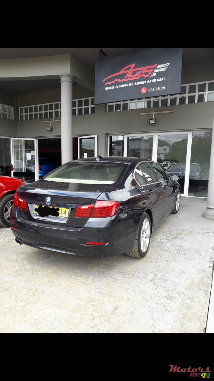 2014' BMW 520 photo #3