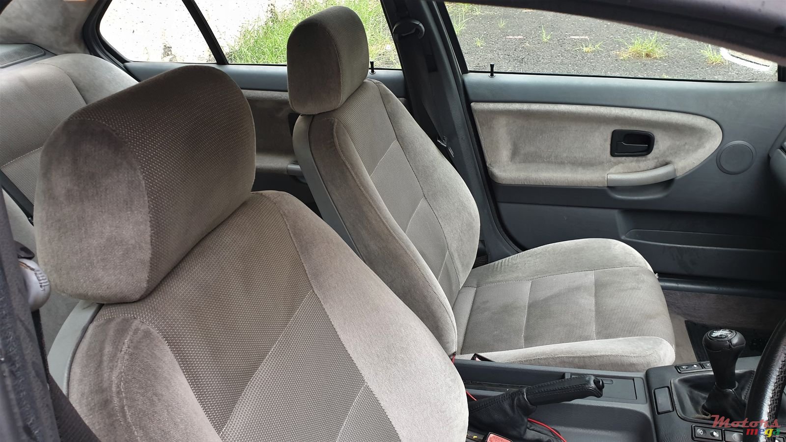 1997' BMW 318 photo #4