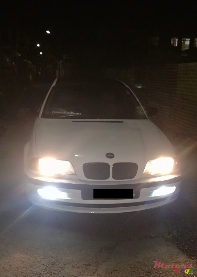 2001' BMW 3 Series E46 2000-2005 photo #4
