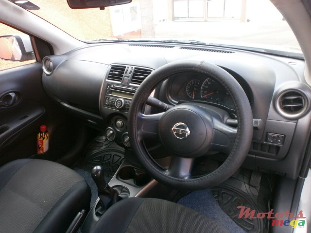 2012' Nissan Almera photo #2