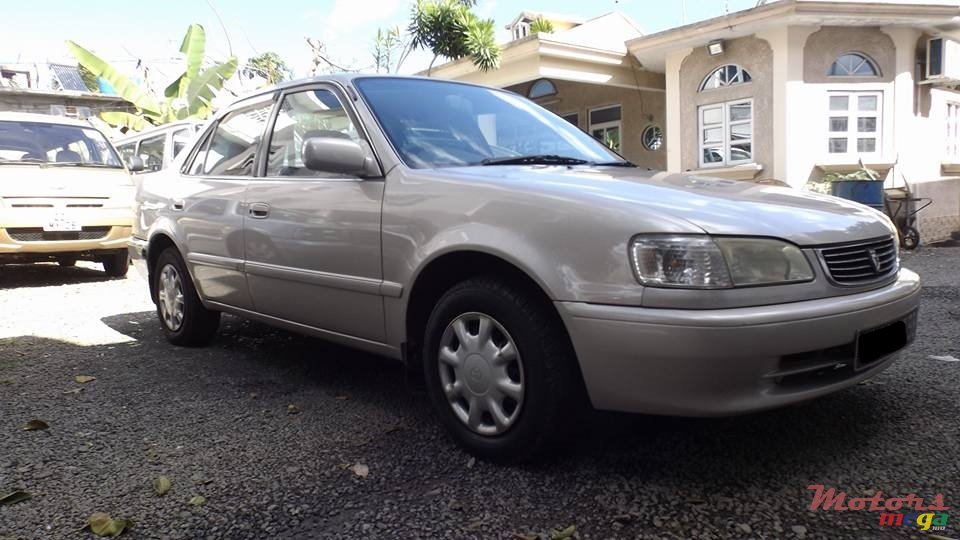 1998' Toyota Corolla EE111 photo #2