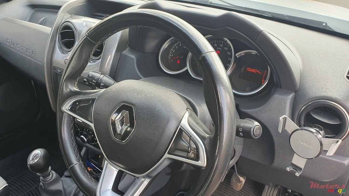 2018' Renault Duster photo #3