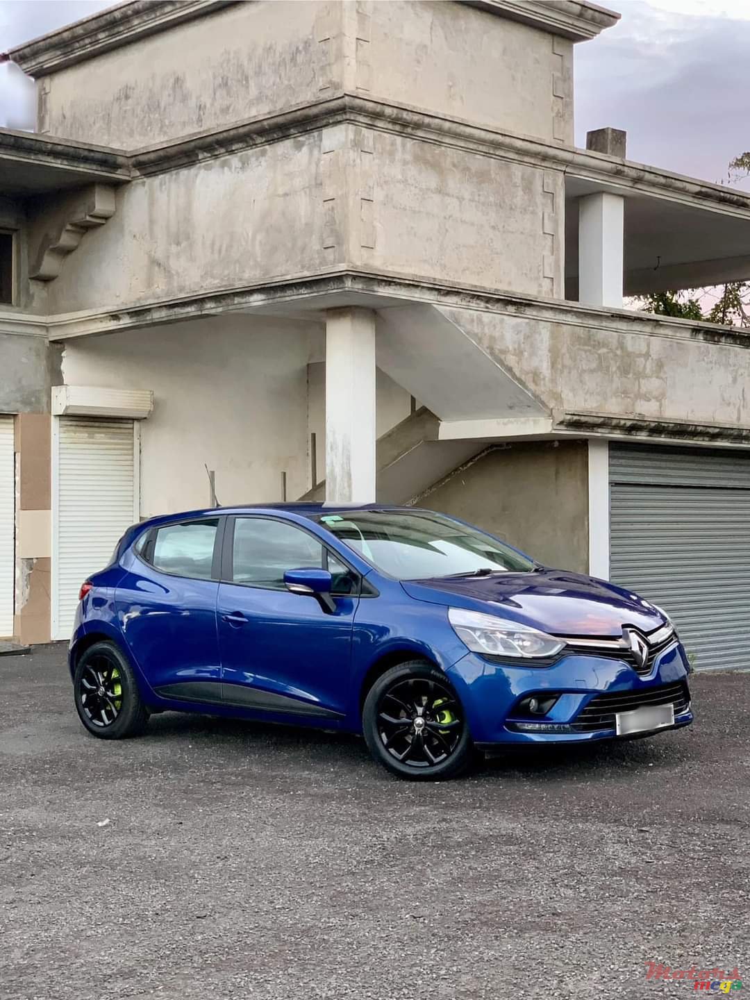 2020' Renault Clio 2020 photo #6