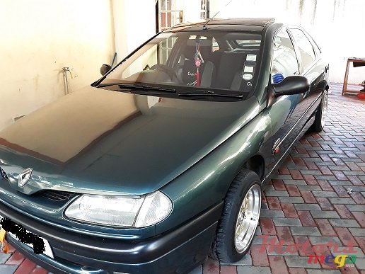 1998' Renault Laguna photo #3