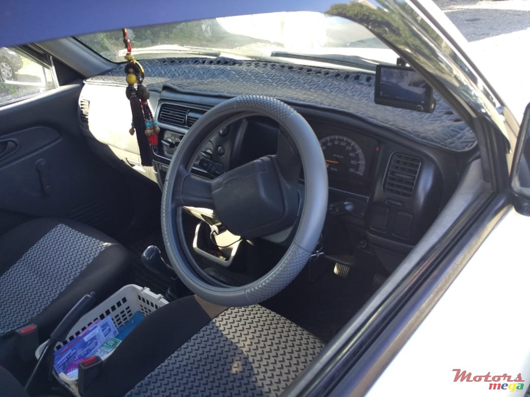 2006' Mitsubishi L 200 photo #3