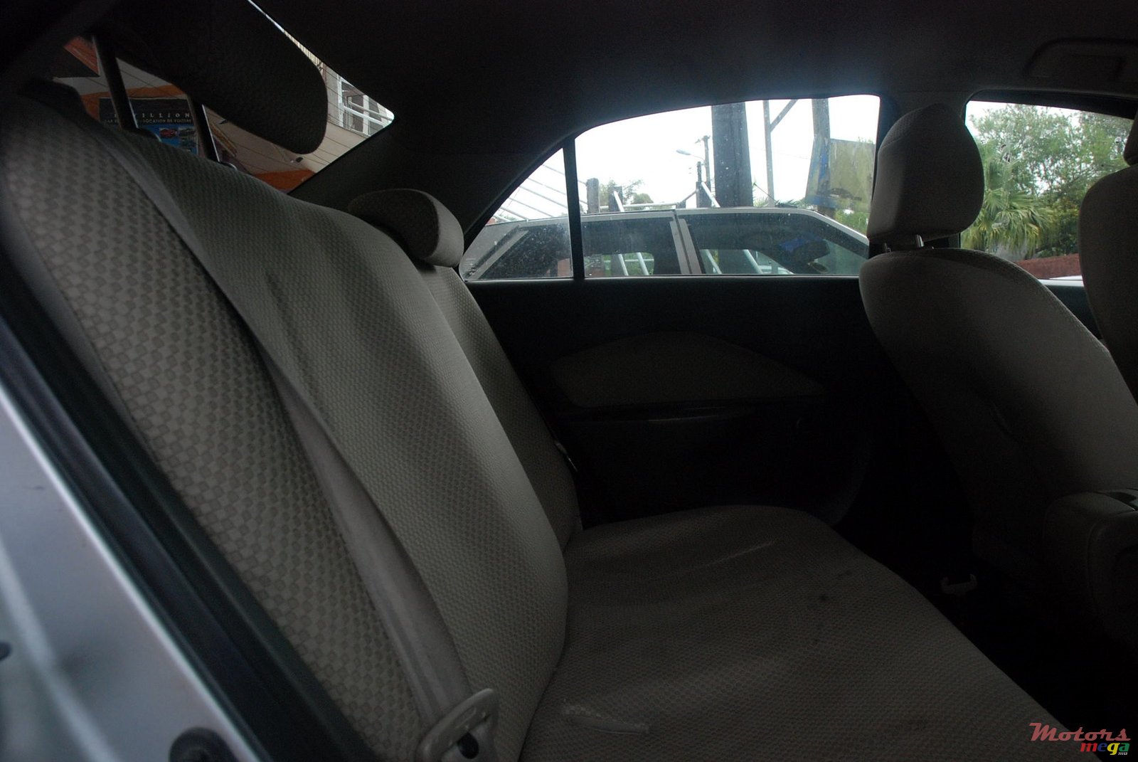 2006' Toyota Yaris Belta photo #4