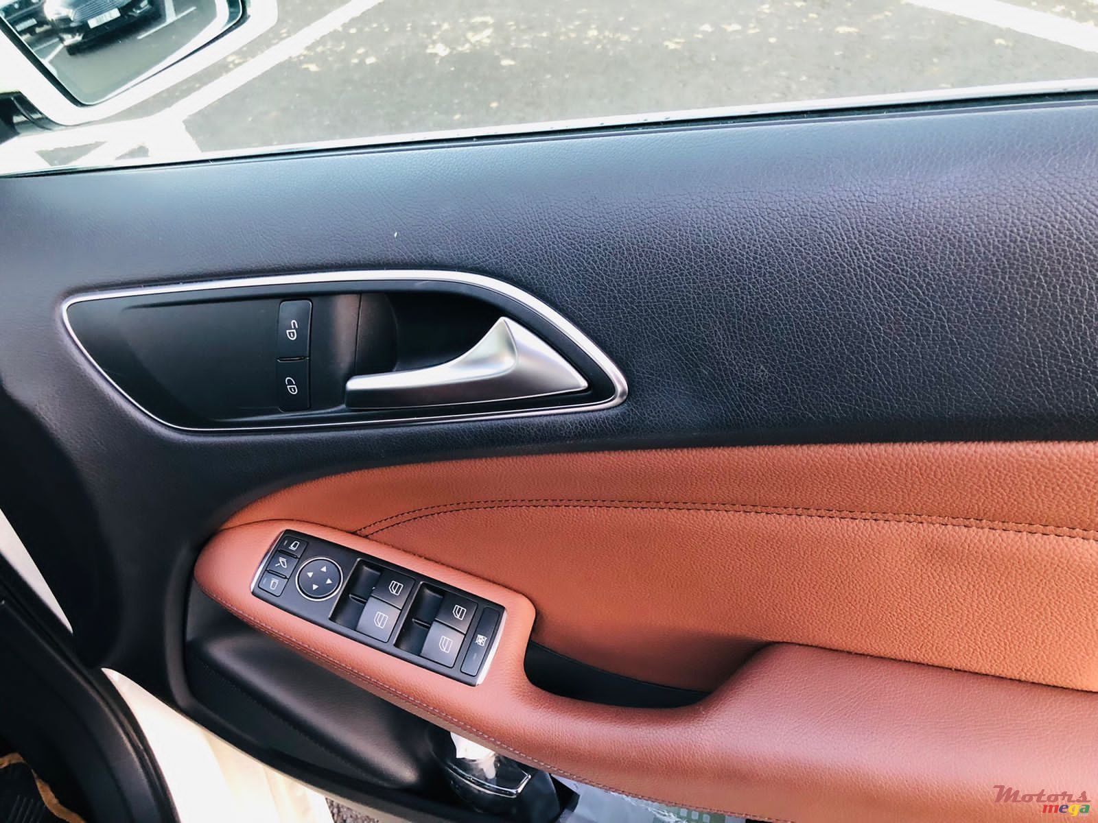 2013' Mercedes-Benz B 180 photo #7