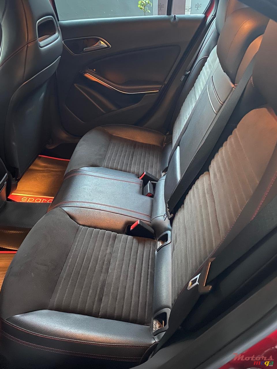 2017' Mercedes-Benz A 180 photo #7