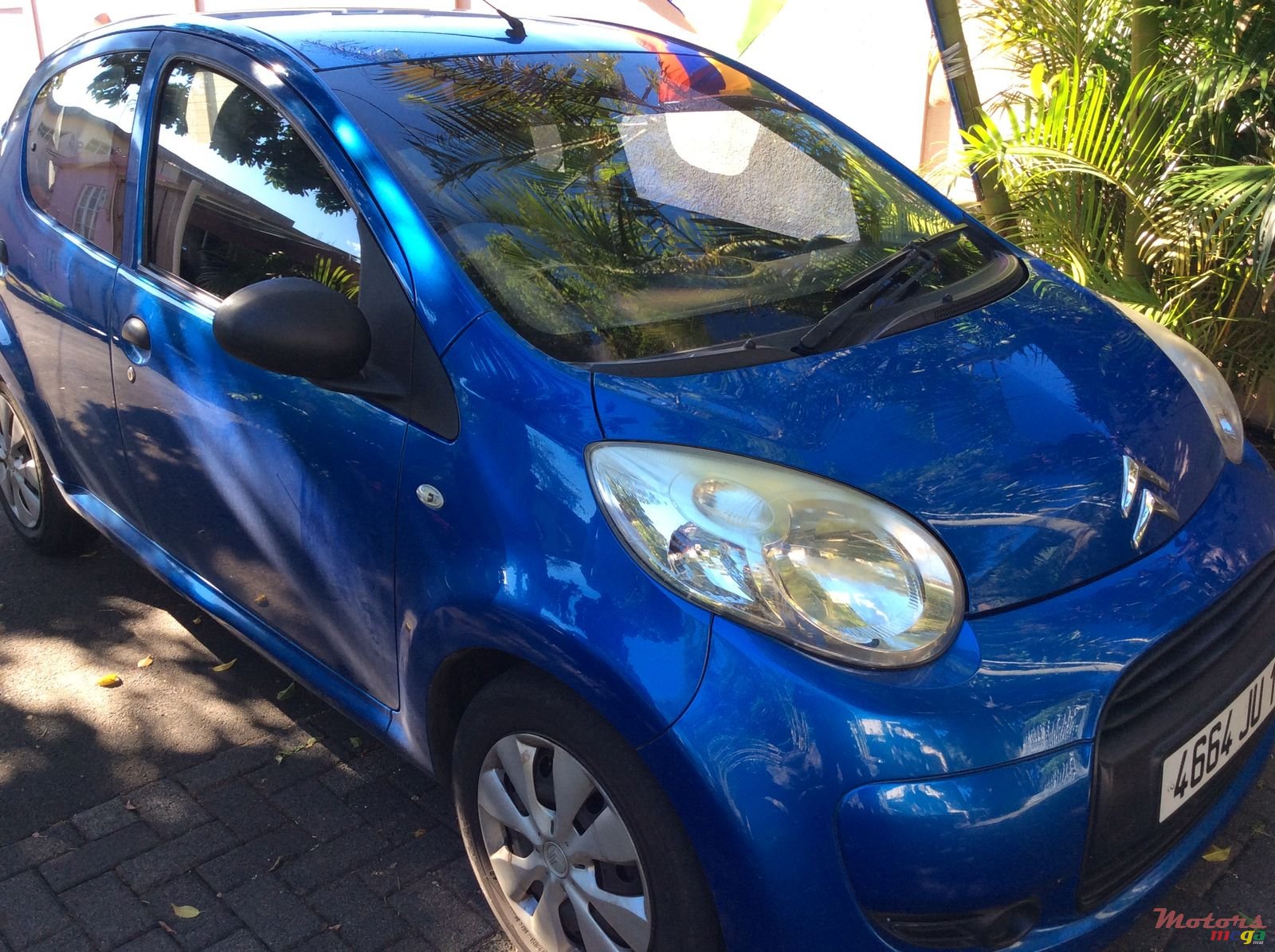 2012' Citroen C1 photo #1