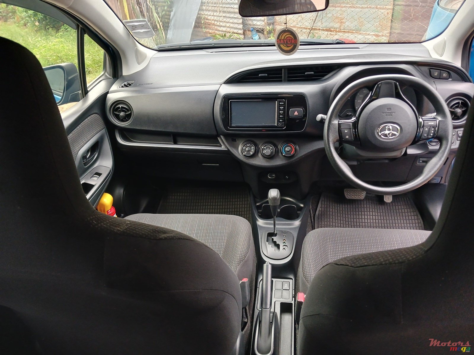 2018' Toyota Vitz photo #6