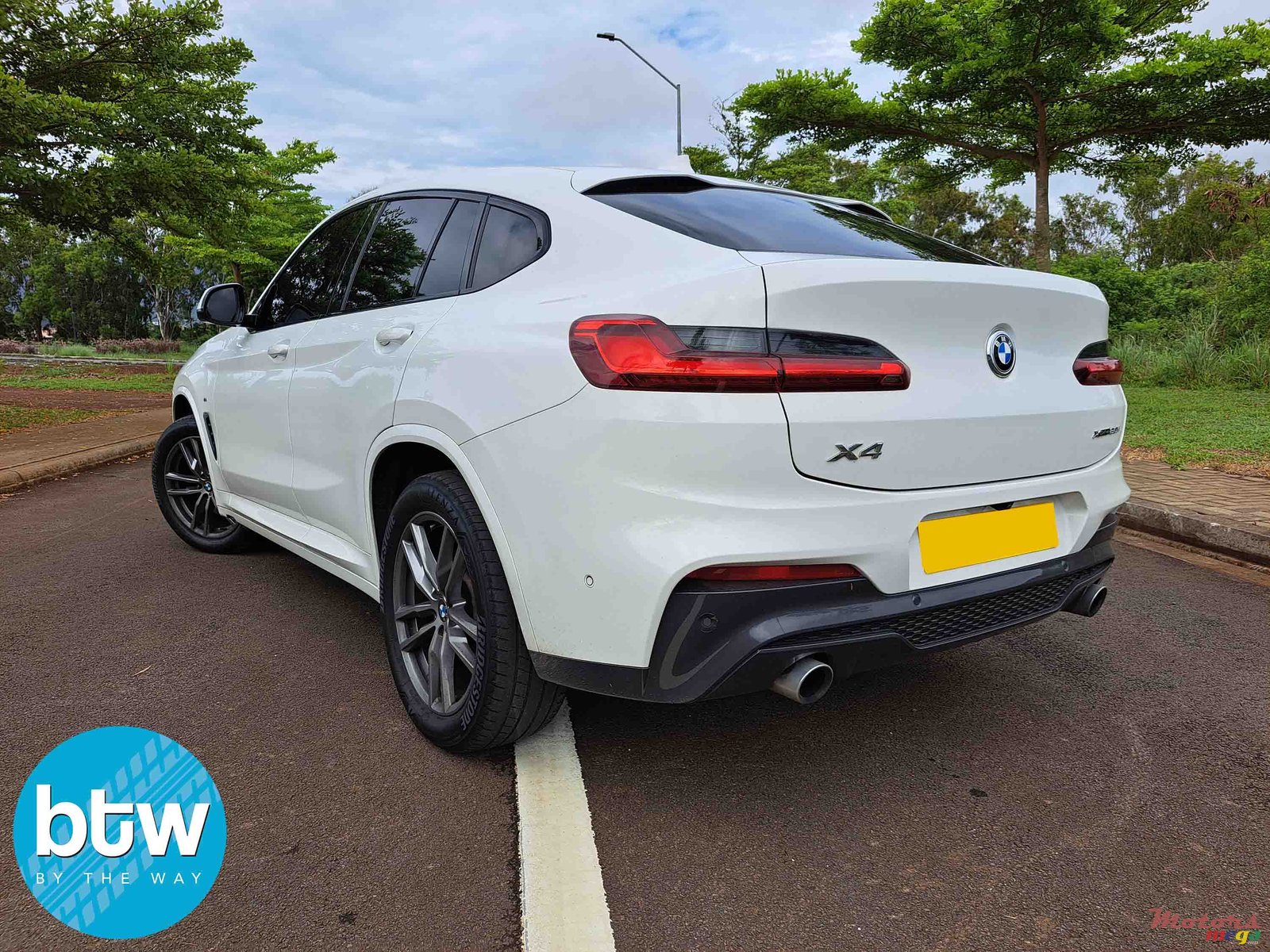 2020' BMW X4 photo #3