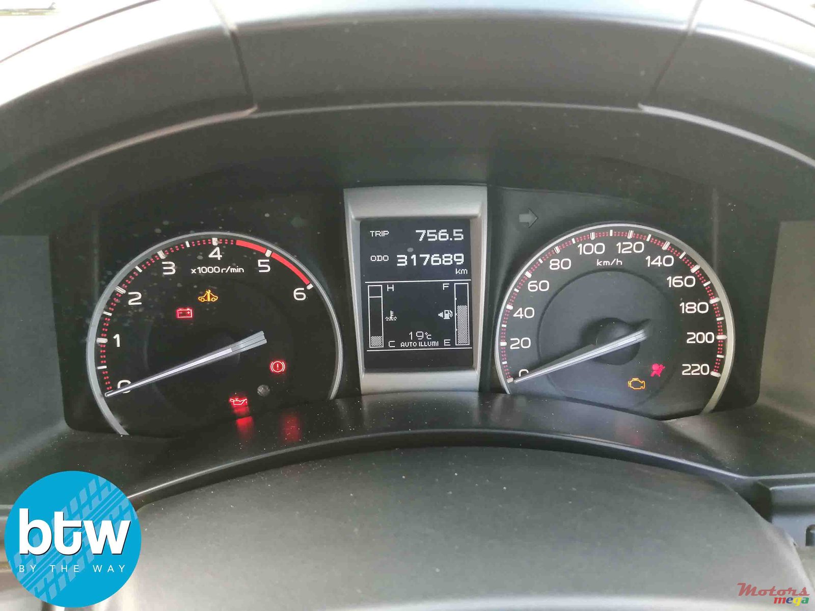 2014' Isuzu KB Series 3000 photo #7