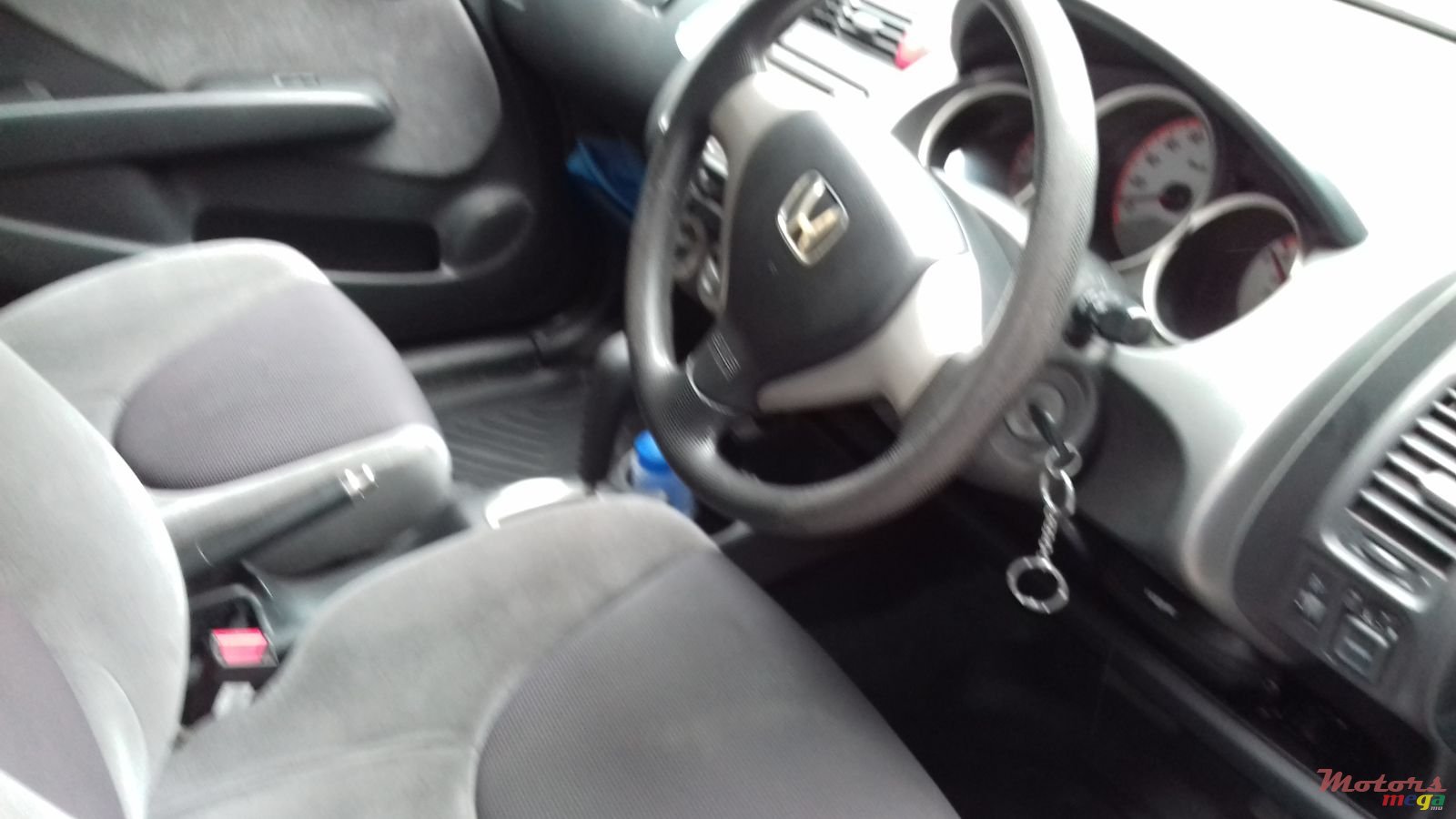 2007' Honda Fit photo #3