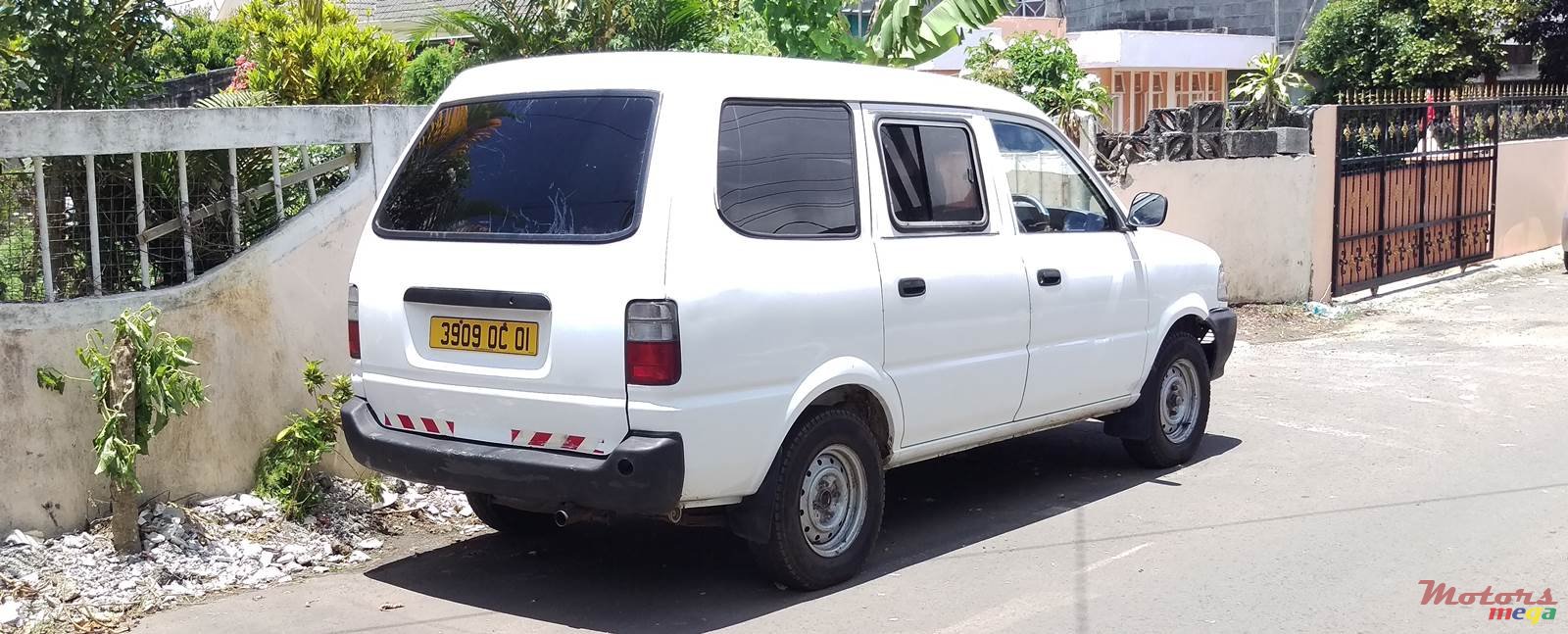 2001' Toyota Condor photo #4