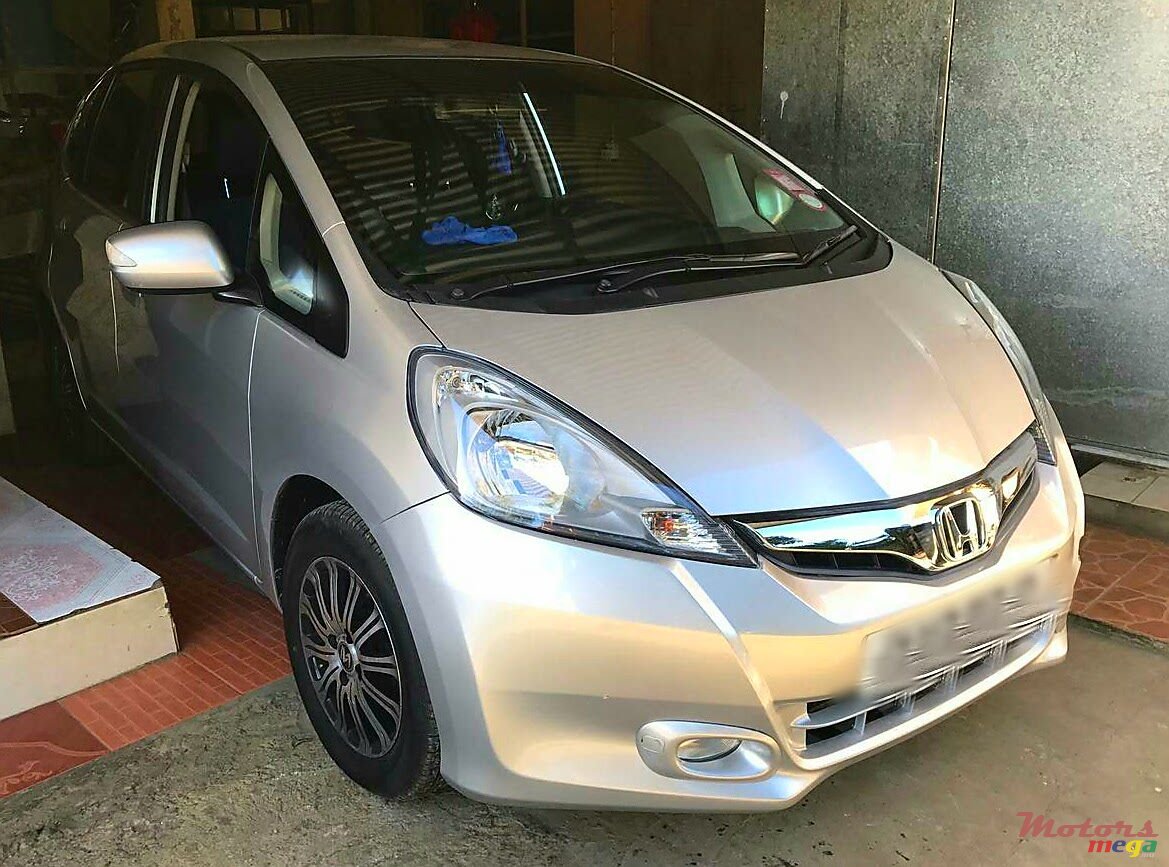 2012' Honda Fit photo #1