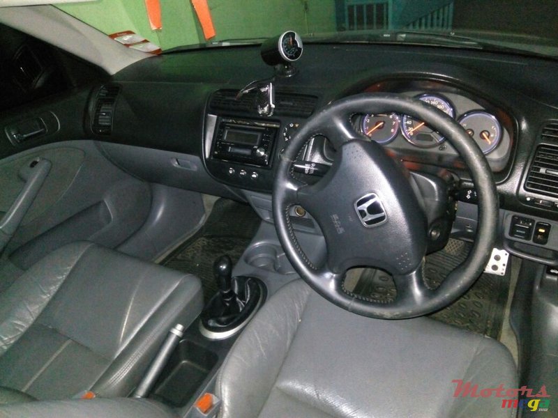 2005' Honda Civic Vtec Es8 photo #4